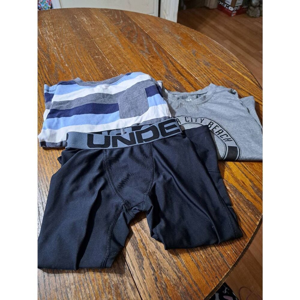 Boys Size Small Clothing Lot Under Armour Compression Base Layer Shirts